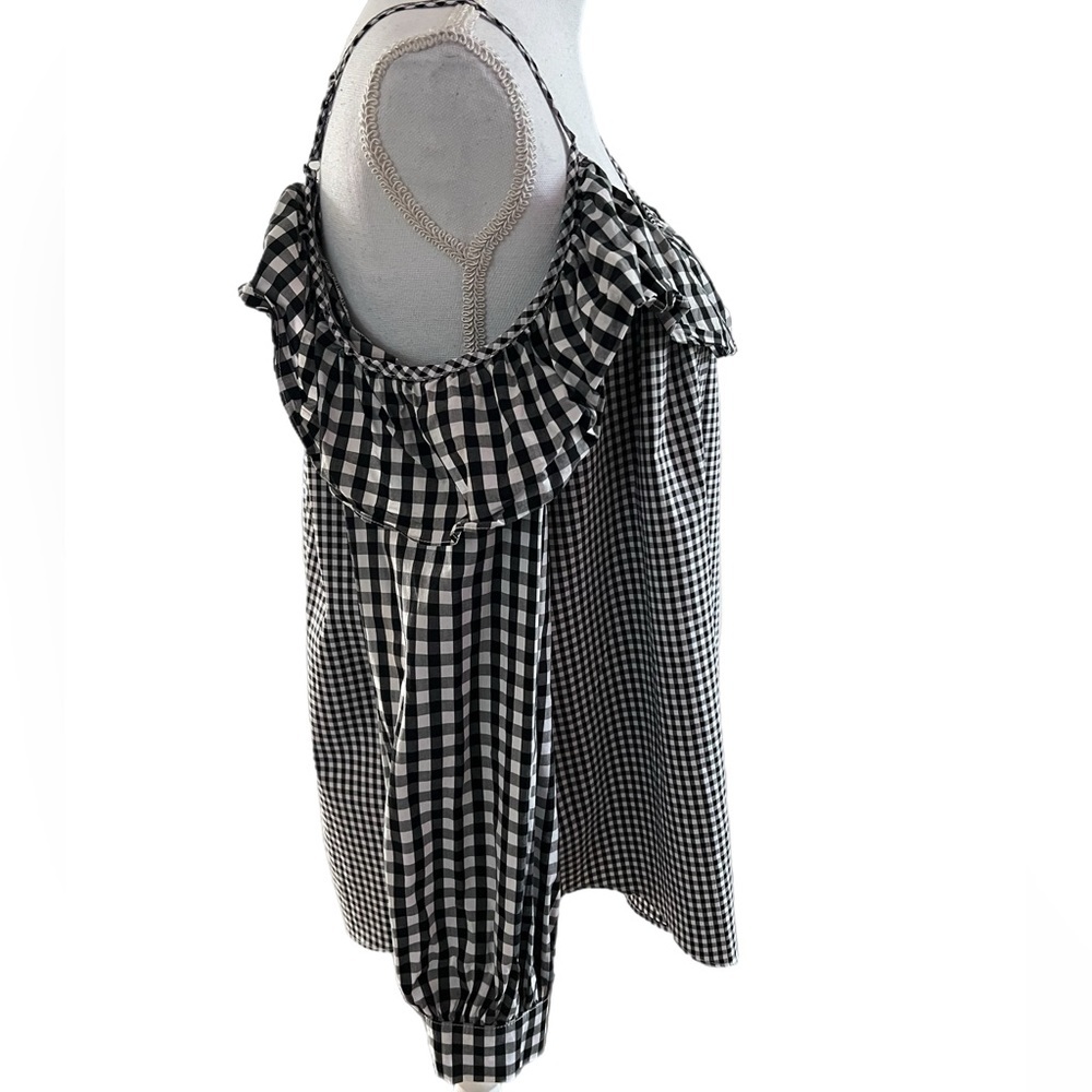 🔥🔥Timing Womens Size L Long Sleeve Shirt Black/White Check Off Shoulder Ruffle - Picture 2 of 5